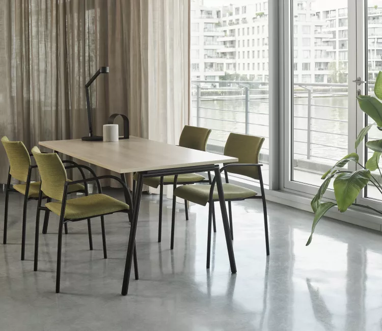 moments furniture_Casala