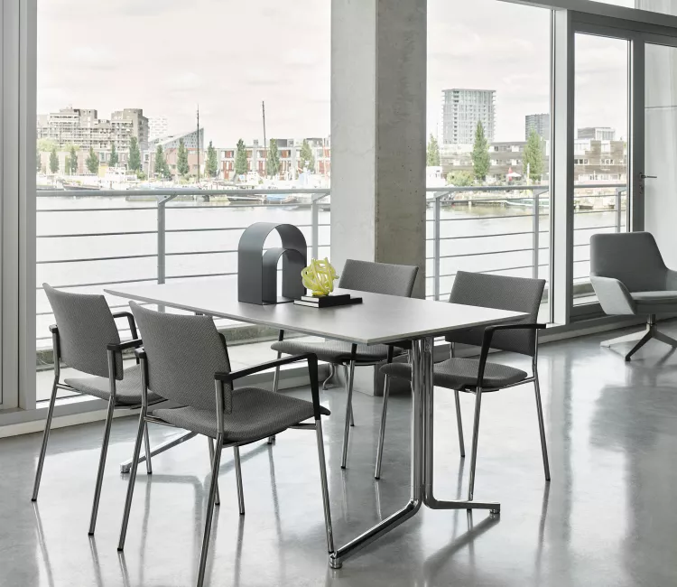 moments furniture_Casala