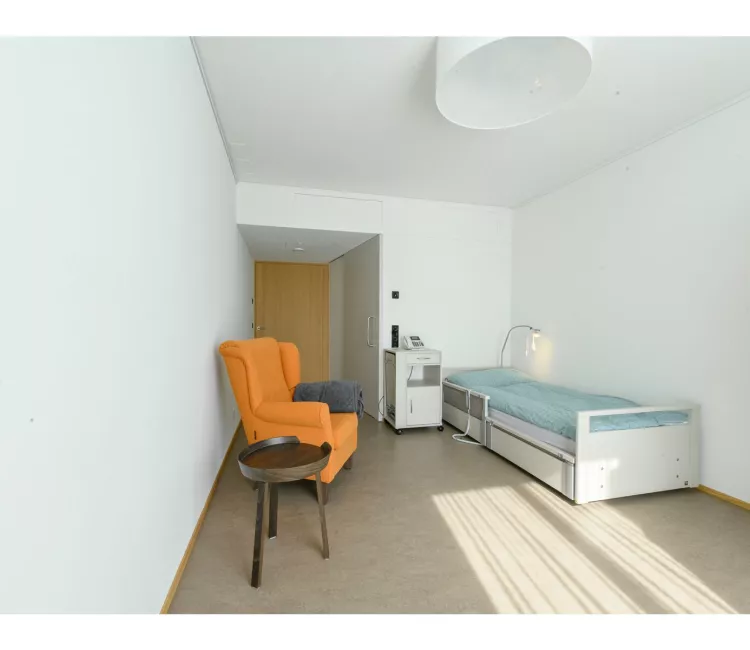 Moments Furniture_EMS St. Bernhard Wettingen