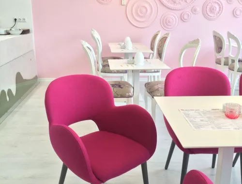 Discover by moments_stoel_Bliss 04_moments furniture